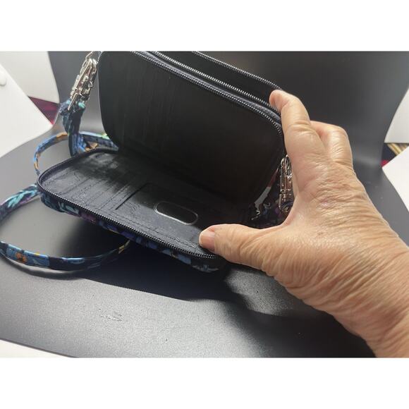 Vera Bradley Midnight Blues All-In-One Crossbody Wallet Purse Retired - Picture 2 of 8
